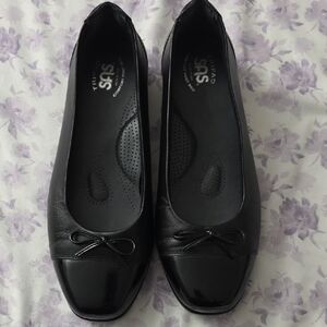 SAS Women's Elegant Black Leather Loafers